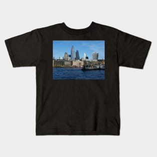 London skyline and city on the move Kids T-Shirt